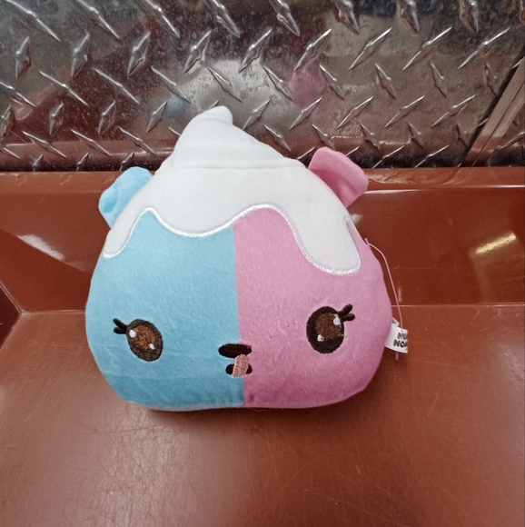-Num Noms - Ice Cream Sundae Plush Pink Blue 7” Bear  Animal Foodie Toy Factory - Picture 2 of 12